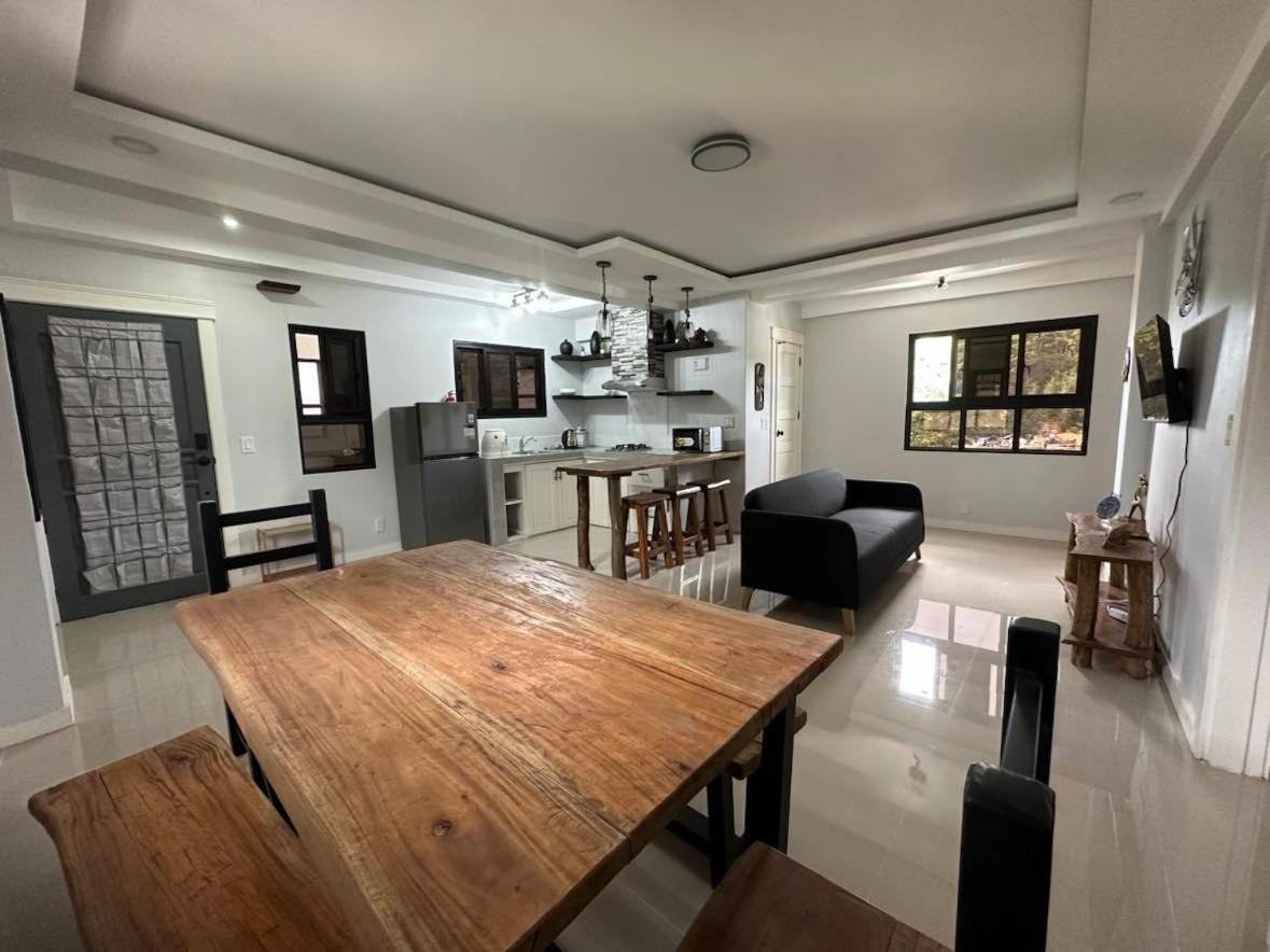 באגויו Trail Bedz Homestay מראה חיצוני תמונה